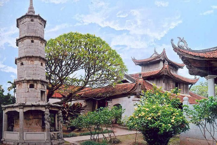 Hanoi Countryside E-bike Tour But Thap Pagoda Dong Ho Village